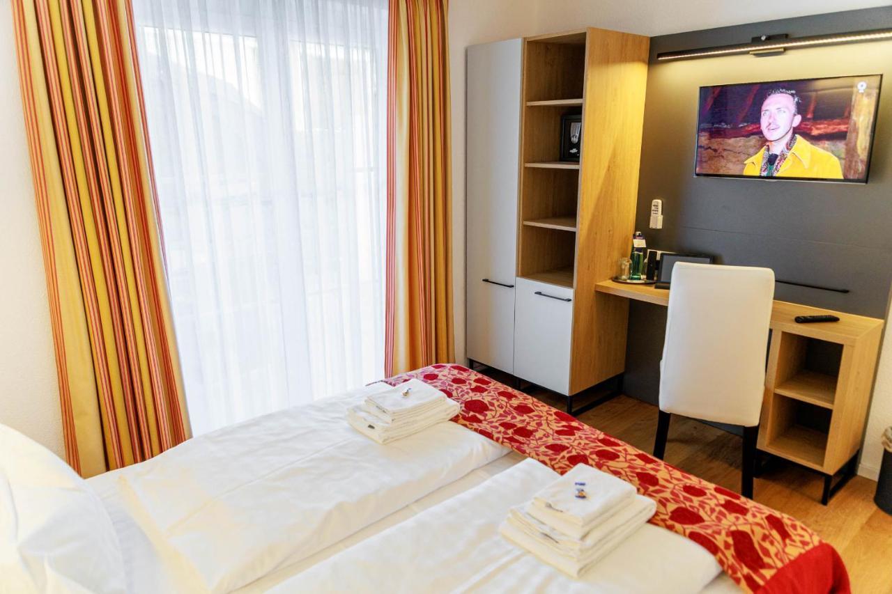 Bodensee-Hotel Kreuz Uhldingen-Mühlhofen Extérieur photo