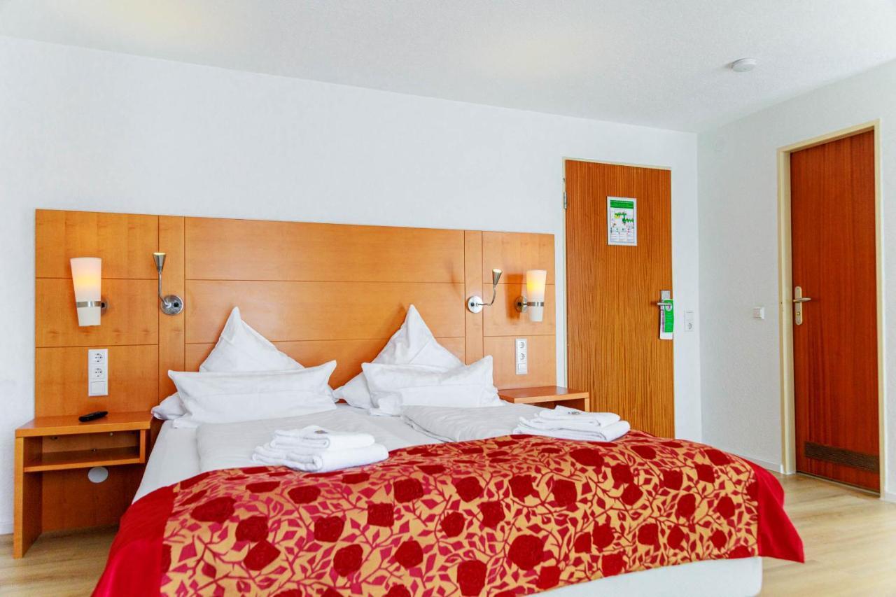 Bodensee-Hotel Kreuz Uhldingen-Mühlhofen Extérieur photo