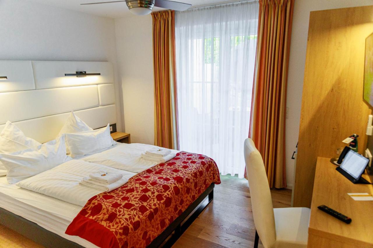 Bodensee-Hotel Kreuz Uhldingen-Mühlhofen Extérieur photo