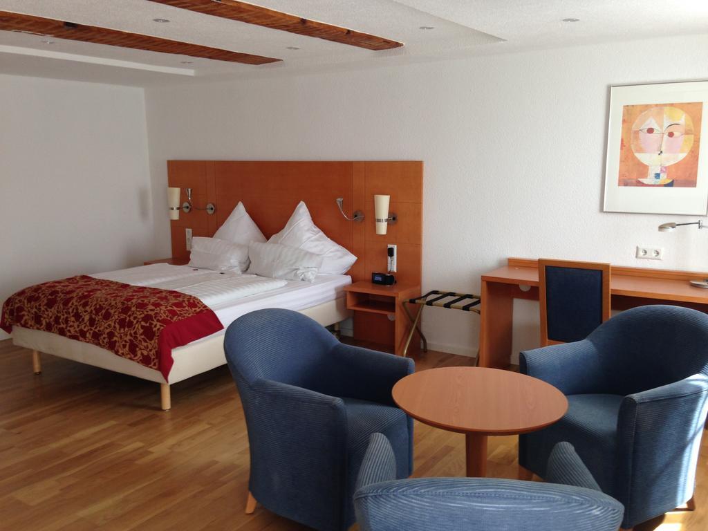 Bodensee-Hotel Kreuz Uhldingen-Mühlhofen Extérieur photo